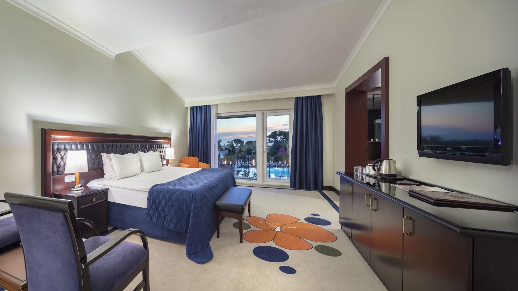 Pine 5* Belek